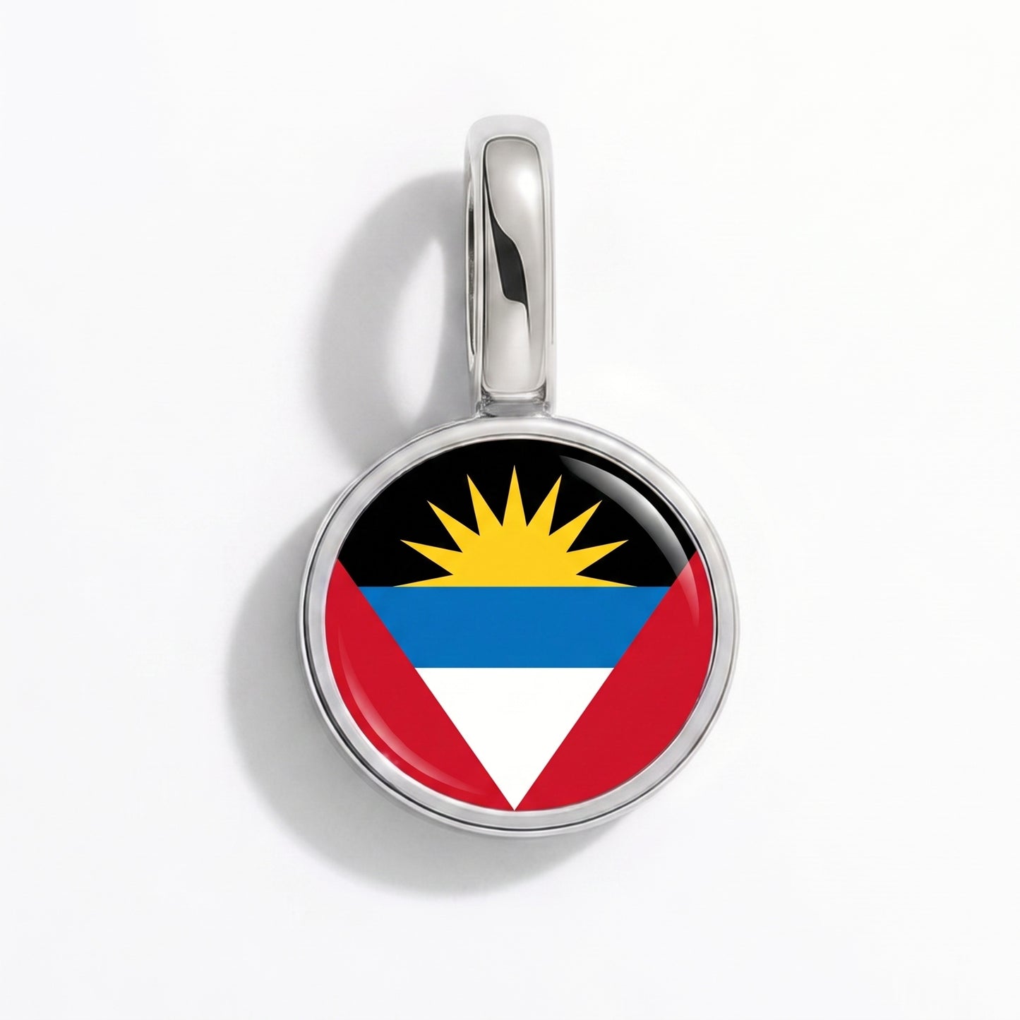 Flaggcharm Antigua och Barbuda – rund silver