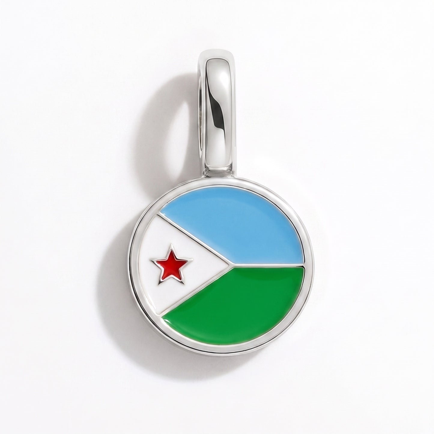 Flaggcharm Djibouti – rund silver