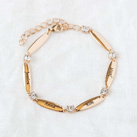 Personligt armband med gravyr