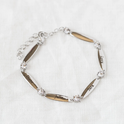Personligt armband med gravyr