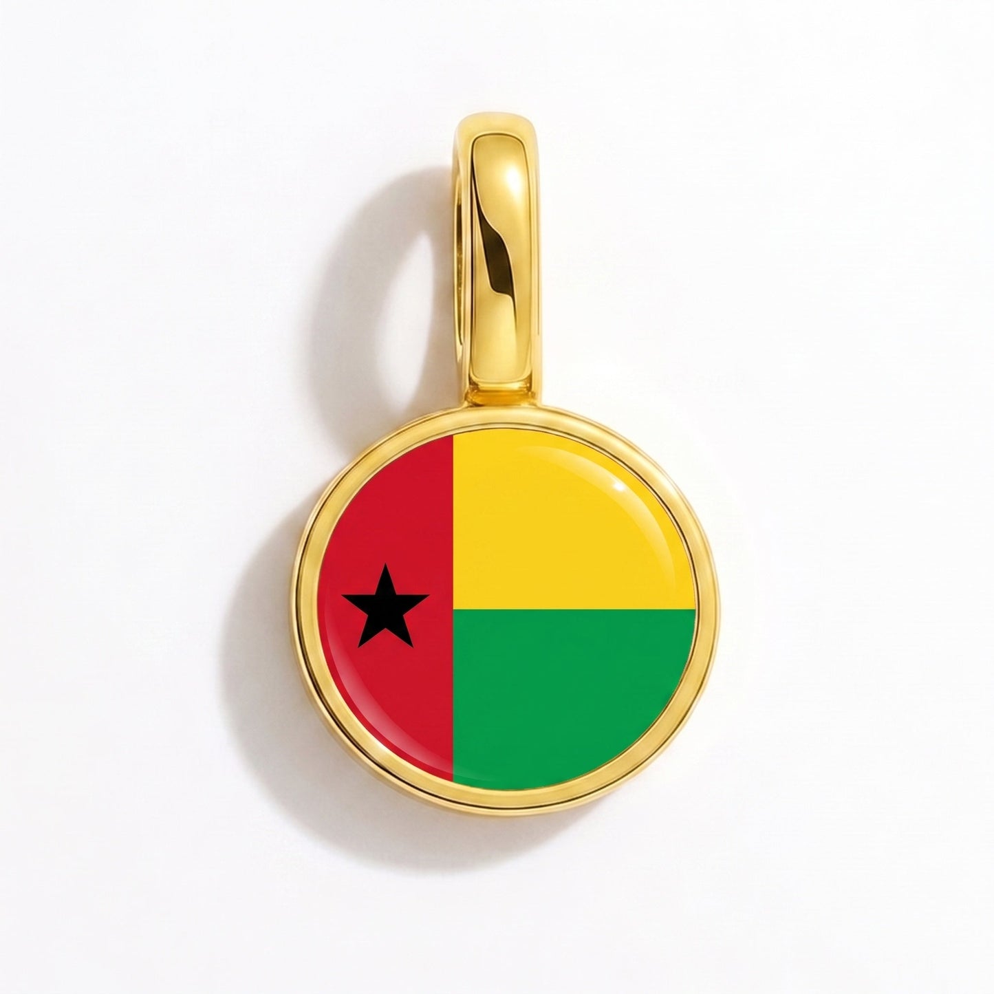 Flaggcharm Guinea-Bissau – rektangulär guld