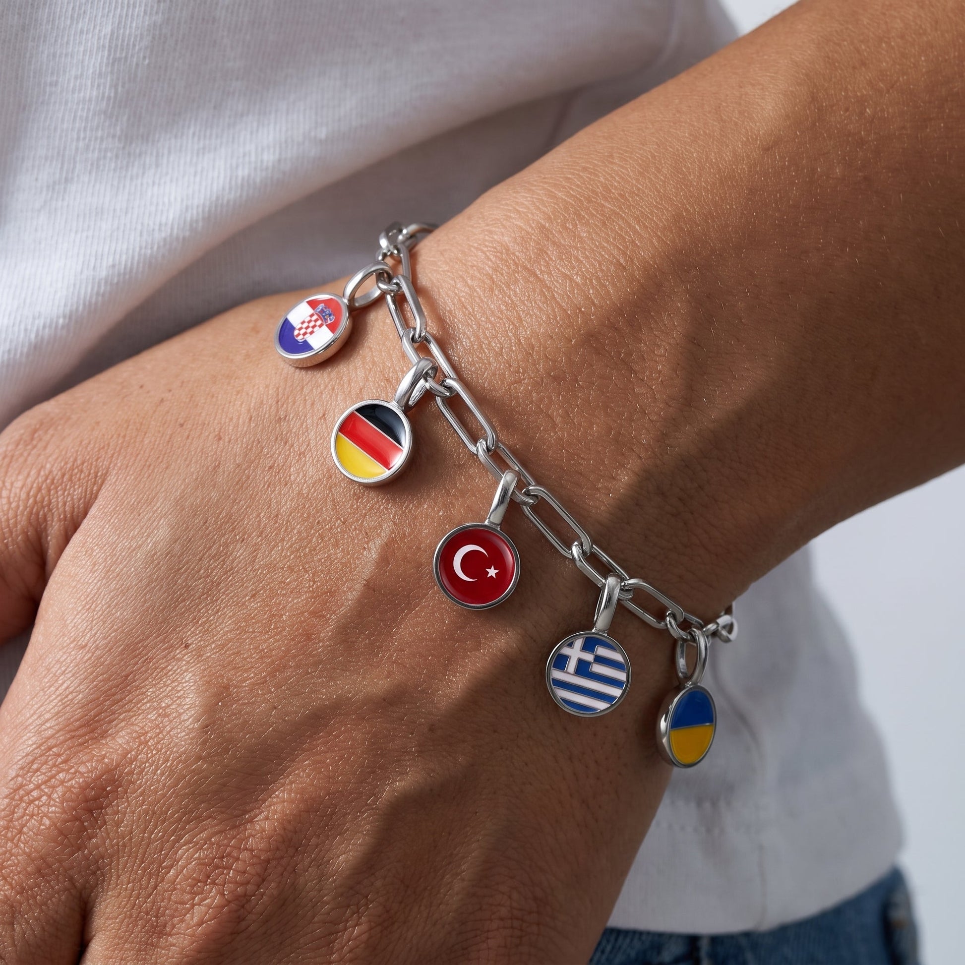 Armband med Landscharms – Silver